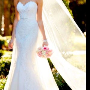 Stella York wedding dress NEVER WORN